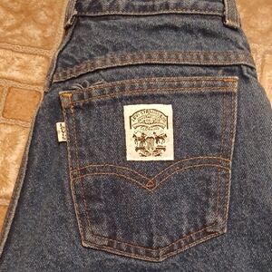 Vintage White Patch Levi's 2 Horse Patch Size 11, 27x27x11